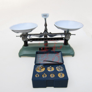 เครื่องชั่งแบบถาดกลไก ความจุ 200 กรัม พร้อมตุ้มน้ำหนักและแหนบสำหรับใช้ทางการแพทย์ - Product Image 1