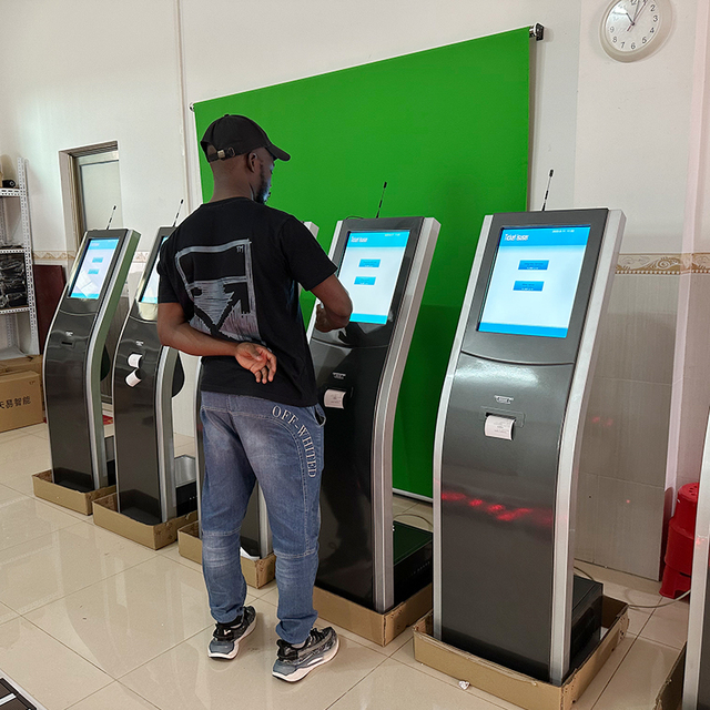 Vertical 17 Inch Bank Counter LED Display Intelligent Ticket Dispenser Queue Management System