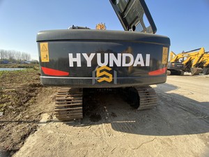 Gebrauchter Schwerlastbagger in Gutem Zustand Raupenbagger Gebrauchter Bagger Hyundai 220LC-9S zum Verkauf - Product Image 3