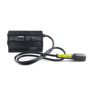 YXLN 900W 36V 18A <span class=keywords><strong>Yamaha</strong></span> conductor 3 pines carrito de golf cargador 48V 15A <span class=keywords><strong>Yamaha</strong></span> carrito de golf cargador de batería con LED diaplayer - Product Image 1