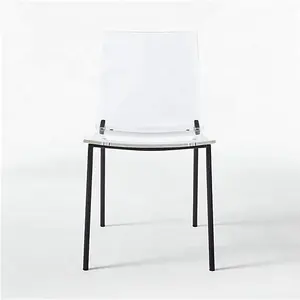 透明亚克力椅子，用于室内和室外通用家具