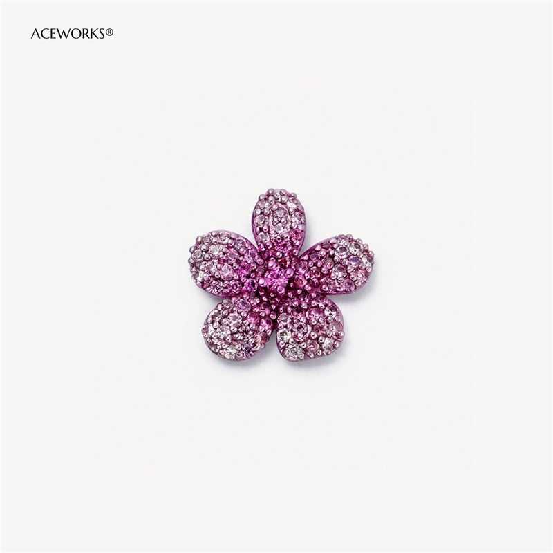 Pink flower accessories