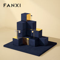 Ensemble de présentoirs à bijoux de luxe en velours, cubes bleu marine, blocs, support à boucles d'oreilles en T doré, accessoires de vitrine modulaires pour boutique