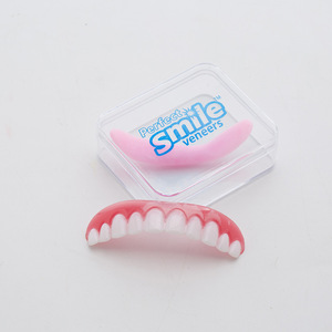 สแนปสไมล์แบบใหม่ ป้ายกำกับสั่งทำได้ ครอบฟันปลอมบนล่าง รอยยิ้มสมบูรณ์แบบ วีเนียร์ฟันปลอม สวมใส่สบาย ปรับได้ - Product Image 6