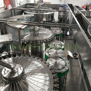 Ligne de remplissage d'eau minérale en bouteille avec convoyeur <span class=keywords><strong>pour</strong></span> l'embouteillage d'eau - Product Image 6