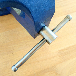 Fabricante Directo Ofrece Suministro a Largo Plazo de Tornillos de Banco Ajustables Totalmente de Acero, Tornillos de Banco para Ayuda Didáctica - Product Image 4