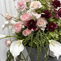 Élégant ensemble floral en soie naturelle au toucher réel (Calla, Hortensia, Rose) pour la décoration d'hôtels, banquets et douches nuptiales
