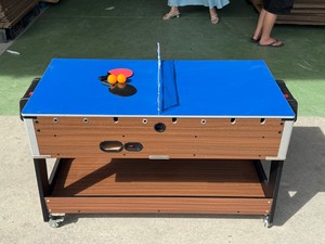 <span class=keywords><strong>Table</strong></span> de jeu multifonction 5-en-1 pivotante sur mesure de 1,65 m (billard, <span class=keywords><strong>football</strong></span>, hockey, tennis, bureau d'étude) avec roulettes et étagère de rangement – Vente en gros - Product Image 4