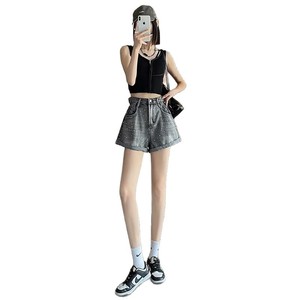 Shorts en jean délavé <span class=keywords><strong>taille</strong></span> haute coupe ajustée avec strass, style A-line, pour <span class=keywords><strong>femme</strong></span>, tendance streetwear été 2026 - Product Image 5