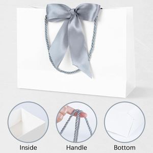 Sacs en papier personnalisés de luxe pour cadeaux, emballages de sacs en papier en gros avec votre propre logo pour les entreprises de vêtements - Product Image 4