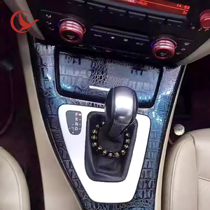Superventas 3D pegatinas holográficas para Interior <span class=keywords><strong>de</strong></span> coche, <span class=keywords><strong>película</strong></span> decorativa <span class=keywords><strong>de</strong></span> piel <span class=keywords><strong>de</strong></span> <span class=keywords><strong>cocodrilo</strong></span> <span class=keywords><strong>de</strong></span> PVC suave, <span class=keywords><strong>película</strong></span> protectora <span class=keywords><strong>de</strong></span> embalaje para coches - Product Image 5
