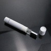 Flacon de Parfum Vaporisateur Carré Rond en Verre Épais Transparent de 10 ml 20 ml pour Décant de Parfums à Marque Privée avec Boîte Personnalisée