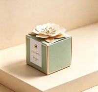 Boîte cadeau rigide carrée personnalisée, ornement en papier 3D avec fleurs en relief, logo personnalisé, boîte à bougies pour mariage, fête, ensemble d'emballage