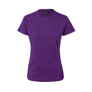 T-shirt pour femme en mélange coton-polyester, coupe droite, ourlet légèrement allongé, idéal pour les grandes tailles, parfait pour la superposition - Product Image 1
