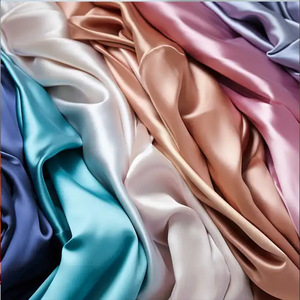 50D * 75D brillant Polyester Satin <span class=keywords><strong>tissus</strong></span> pour vêtements robes doublure tissu 100% Polyester brillant Satin tissu <span class=keywords><strong>au</strong></span> mètre - Product Image 2
