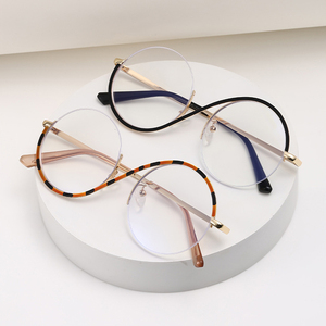 <span class=keywords><strong>Lunettes</strong></span> de vue polyvalentes pour femmes Little Freshness, monture géométrique ronde, style simple, en métal, <span class=keywords><strong>anti</strong></span>-<span class=keywords><strong>lumière</strong></span> <span class=keywords><strong>bleue</strong></span> 2026 - Product Image 2