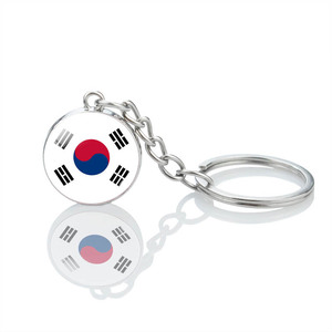 Custom South Korea Flag Keychain Logo Printed Metal Flag Keychain Key Label for Hiking and Travel Decoration