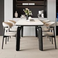 Table à manger avec structure en bois en forme de pattes d'éléphant, plateau en ardoise crème, paire de chaises vintage, compacte et personnalisable