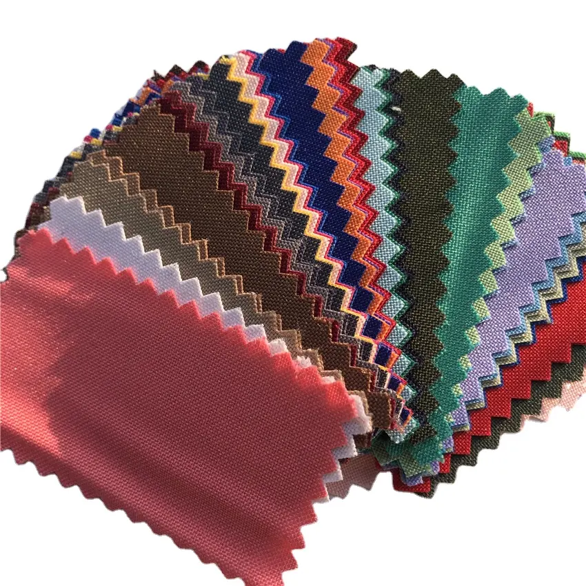 Usine en gros bonne qualité 100% Polyester minimatt 240 G/M 160GSM tissu pour nappe uniforme Mini mat