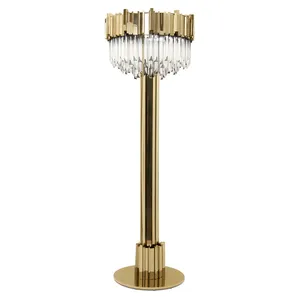 2023 Dubai Modern Creative classic Gold crystal lampada da terra per soggiorno hotel