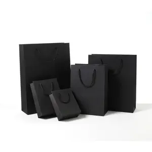 En Papier Kraft Avec Poignées Recyclable Magasin Sac D&amp;#39;emballage vêtements chaussures sac en papier Cadeau