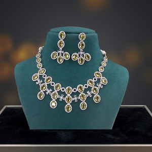 Women's <b>Silver</b> Plated Crystal <b>Necklace</b> <b>and</b> <b>Earring</b> <b>Set</b> Oval Cut Rhinestone Cross Design Wedding Jewelry Alloy Fashion <b>Set</b> - Product Image 3