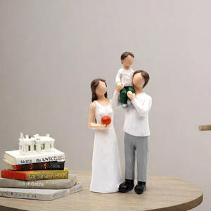 Sculpture moderne en résine peinte à la main à 3 chiffres pour les relations parent-enfant, fille et fils, idéale pour la décoration de la maison, de la <span class=keywords><strong>chambre</strong></span> et du salon. - Product Image 2