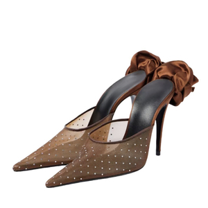 Sandalias de tacón de aguja con punta fina y diseño floral trasero para mujer, talla grande 45, con diamantes, de malla, ajuste ancho, tipo mule y deslizables - Product Image 1