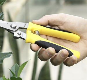 <span class=keywords><strong>Forbici</strong></span> Elettroniche Industriali in Acciaio Inox con Lama Seghettata <span class=keywords><strong>per</strong></span> <span class=keywords><strong>Tagliare</strong></span> <span class=keywords><strong>Lamiere</strong></span> di Ferro, con Manico in Plastica - Product Image 4