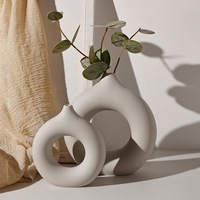 Vase de table en céramique TONFO, forme donut, style nordique minimaliste, finition mate, anneau moderne, fleur, logo personnalisé, OEM ODM, fait main