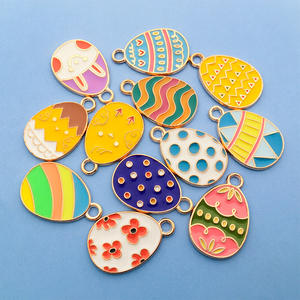 Vente en gros d'oeufs de Pâques pendentifs accessoires de bijoux à bricoler soi-même breloque créative en alliage pour bricolage - Product Image 5