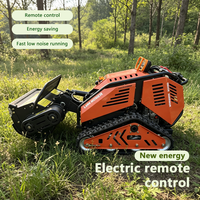 Tondeuse à fléaux télécommandée avec une largeur de coupe de 900 mm, adaptée aux pentes de vergers et à l'entretien des espaces verts tout-terrain