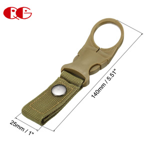 Clip de boucle de suspension de bouteille d'eau OEM, <span class=keywords><strong>porte</strong></span>-anneau de bouteille Portable, sangle de sangle en Nylon <span class=keywords><strong>pour</strong></span> <span class=keywords><strong>sac</strong></span> <span class=keywords><strong>à</strong></span> <span class=keywords><strong>dos</strong></span>, ceinture de randonnée en plein air - Product Image 2