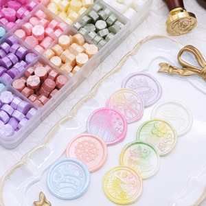Perles de sceau de <span class=keywords><strong>cire</strong></span>, 24 couleurs de pastilles de <span class=keywords><strong>cire</strong></span> à cacheter en forme de patte <span class=keywords><strong>pour</strong></span> décor de Noël, <span class=keywords><strong>enveloppe</strong></span>, lettre, timbre, scellage d'emballage cadeau - Product Image 6