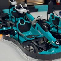 Programa de Pedido de Muestra de Go-Kart VR con Visita a la Fábrica, Evaluación de Máquinas de Carreras de Realidad Mixta para Compradores B2B Serios