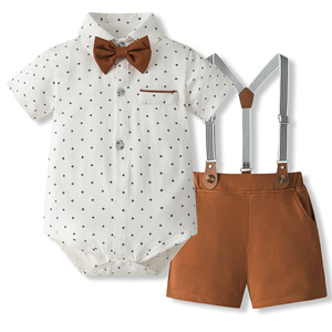 Catpapa En gros Ensemble 3 pièces pour bébé garçon, style gentleman, comprenant une barboteuse à imprimé croisé, une nœud papillon et un short à bretelles rayé, pour mariage et cérémonie - Product Image 1