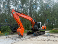 Excavatrice sur chenilles d'occasion Hitachi Zaxis ZX200 20 tonnes, godet 1,0 m³, pour travaux routiers, machine d'origine japonaise, export FOB