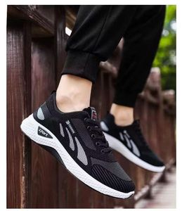 Zapatos Deportivos Antideslizantes con Suela Gruesa Modernos y Versátiles para Hombre Zapatos Casuales de PU - Product Image 6
