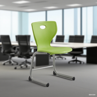 Chaises empilables colorées modernes en plastique pour salles de réunion scolaires et de formation