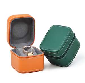 Boîte de rangement pour montre unique haut de gamme, faite à la main, en similicuir délicat, base rigide, orange, vert foncé, deux options de couleur, boîte magnétique - Product Image 1