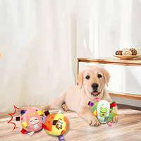 Mignon singe grenouille chien conception broderie chien en peluche balle jouets interactifs avec cloches chien boule à mâcher