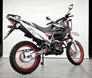 <span class=keywords><strong>Moto</strong></span> tout-terrain de motocross 4 temps 200 cm³ Fast Rider de haute qualité avec une puissance élevée, vitesse maximale de plus de 100 km/h, <span class=keywords><strong>moto</strong></span> de randonnée fabriquée en Chine - Product Image 2