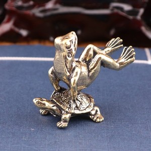 Miniature du marteau divin du Nord, 3,3 cm, sculpture mythique artisanale en laiton, ornement, objet <span class=keywords><strong>de</strong></span> collection, pour la maison et le bureau - Product Image 3