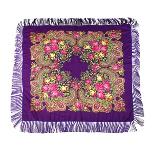 <span class=keywords><strong>2022</strong></span> Offre Spéciale longue <span class=keywords><strong>frange</strong></span> russe châle Wrap 110cm mode motif Floral chaud épais femme imprimer russe <span class=keywords><strong>carré</strong></span> écharpes - Product Image 2