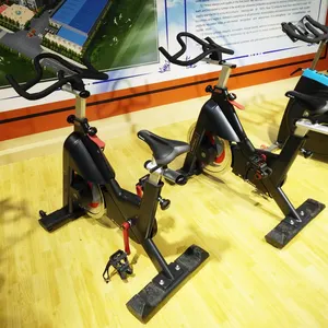 Vélo de sport professionnel spinning de haute qualité