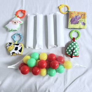 Tappetino Pieghevole per Bambini con Recinzione di Sicurezza e Palestrina Attività, Box per Neonati con Giocattoli Sospesi per lo Sviluppo Precoce - Product Image 6