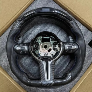Volant en cuir LED en fibre de carbone personnalisé en usine pour <span class=keywords><strong>BMW</strong></span> F10 F20 F30 E90 M3 M5 F11 F32 F36 F31 F25 F80 F82 Édition Sport - Product Image 5