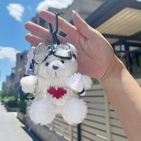 2026 nouveau porte-clés en peluche ours de Badminton, poupée en peluche avec logo personnalisé, cadeau de sport pour les enfants, faveur de fête en gros