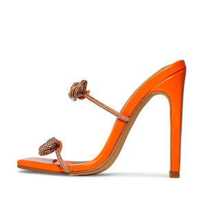 2025 personnalisé dames fantaisie sandales à talons bout carré haut <span class=keywords><strong>talon</strong></span> sangle <span class=keywords><strong>Mules</strong></span> <span class=keywords><strong>avec</strong></span> diamant arc usine nouveau Design Style Sexy - Product Image 1