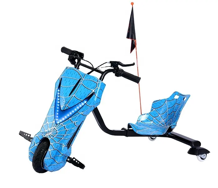 Yeni desen en iyi hediyeler 3 tekerlekli elektrikli Scooter sürüklenen Üç tekerlekli Drift bisikleti çocuklar ve yetişkinler için